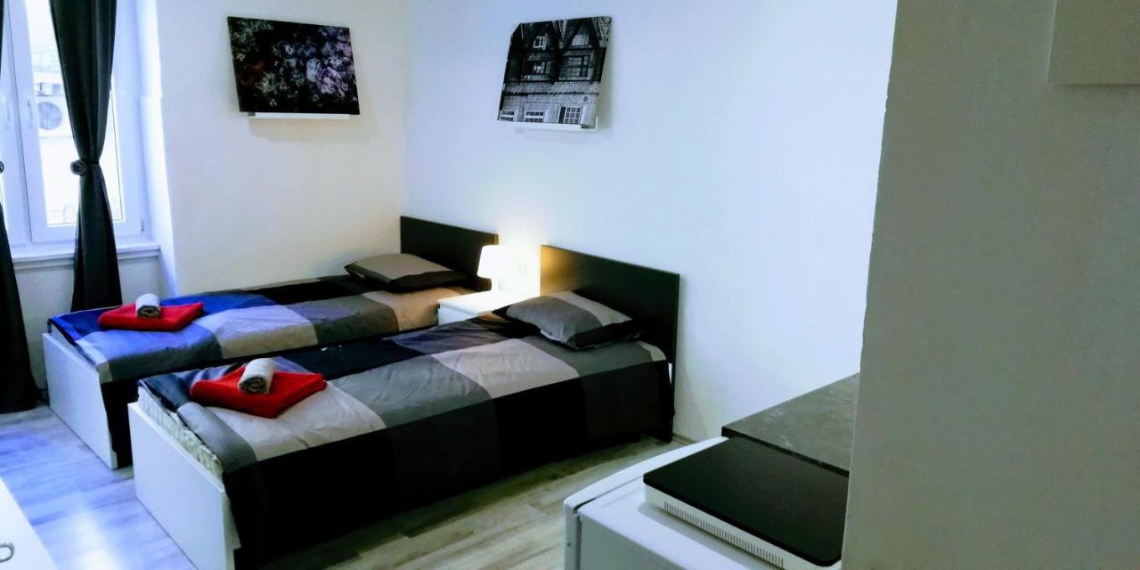 Pula Center Arena Belvedere Apartments And Rooms Екстер'єр фото