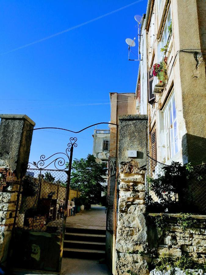 Pula Center Arena Belvedere Apartments And Rooms Екстер'єр фото