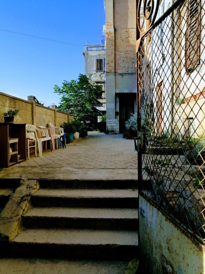Pula Center Arena Belvedere Apartments And Rooms Екстер'єр фото